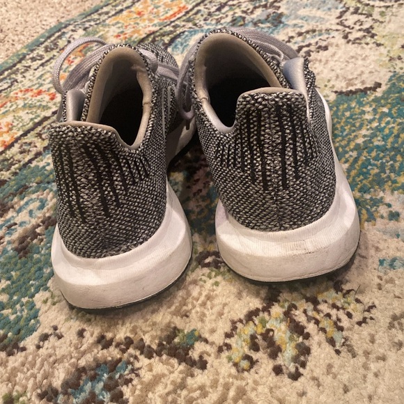 Adidas exercise shoes for sale - Picture 3 of 4